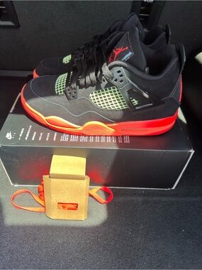 GS Size 7Y/8.5W ‘Black Infrared’ Air Jordan 4 Retro (GS) II1271-001 New No Lid!